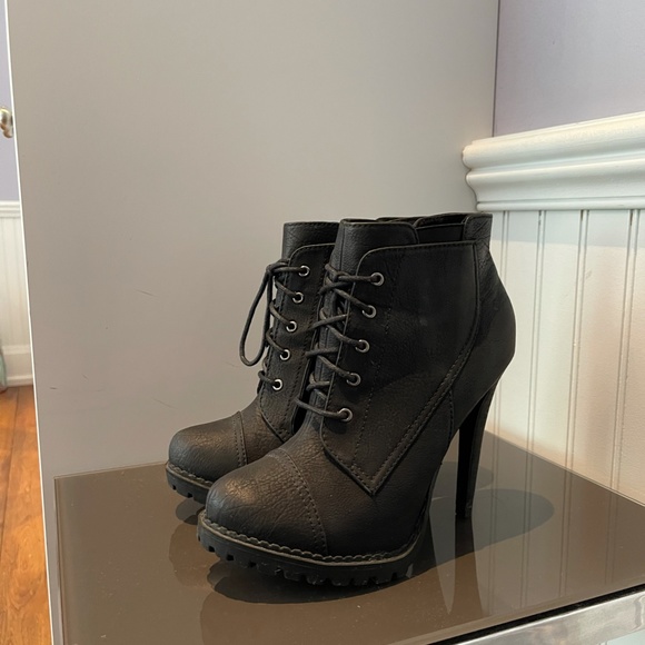 BLACK COMBAT BOOT HEELS - Picture 5 of 5